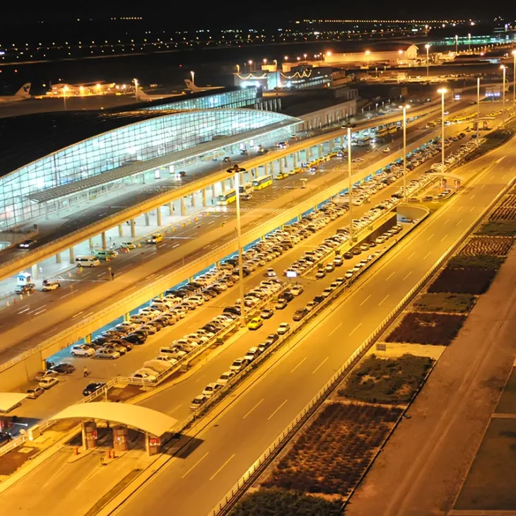 ممنوعیتی برای ورود تاکسی‌های اینترنتی به فرودگاه امام وجود ندارد