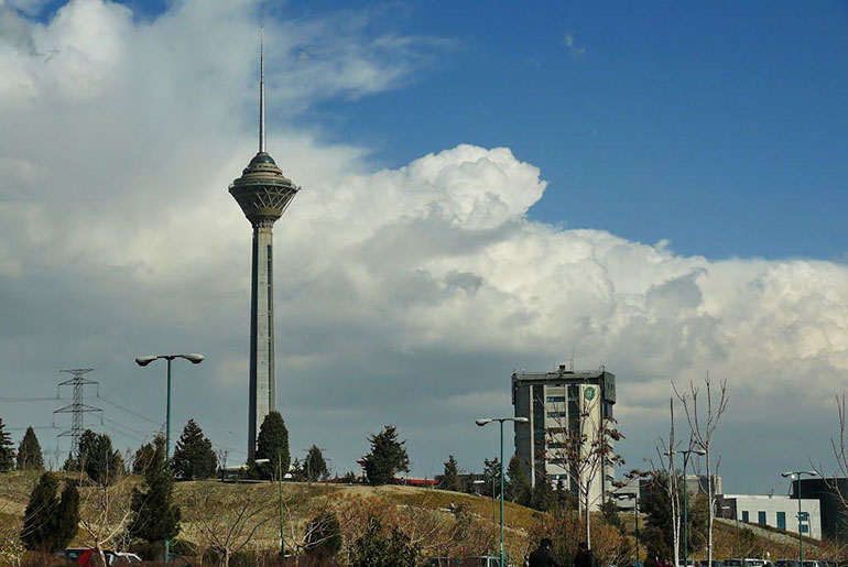 سامانه املاک، آگهی فروش برج میلاد را هم تایید کرد